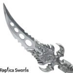 Black Legion Fantasy Knife Life Size Replica - Image 2