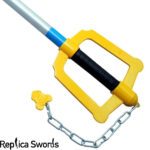 Sora Keyblade Life Size Metal Replica From Kingdom Hearts - Image 2