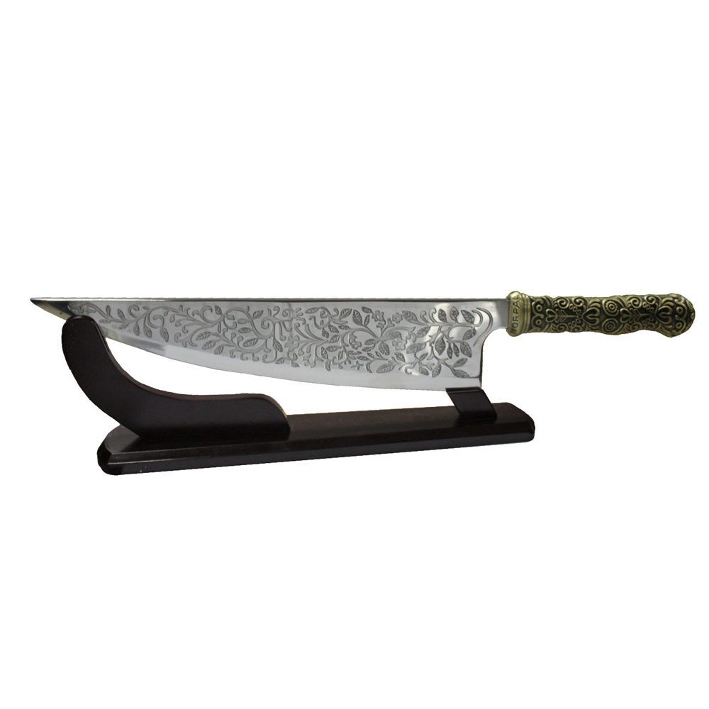 alice-madness-knife-of-alice-vorpal-blade Discover the Knife of Alice: Where Precision Meets Elegance. Elevate your cutting tasks with this limited-edition stainless steel blade. Ergonomic comfort, versatile utility, and a unique design make it a statement piece.