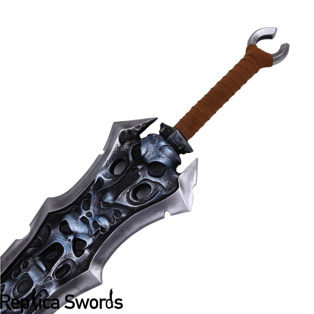 Darksiders 2 War's Chaoseater Sword Full Size Metal Replica Darksiders 2 War's Chaoseater Sword Full Size Metal Replica
